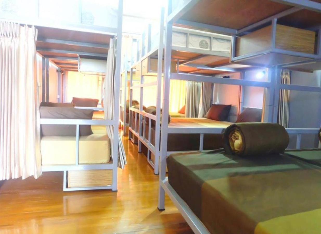 T2B Home (Adults Only) Chiang Mai Exterior foto